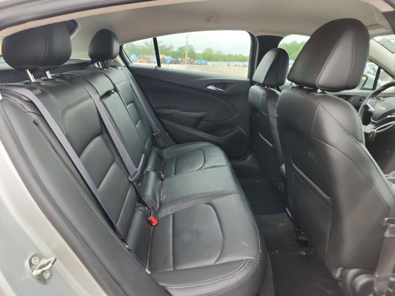 2017 Chevrolet Cruze Premier VIN: 3G1BF6SM1HS588725 Lot: 64943695