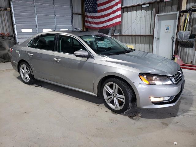  VOLKSWAGEN PASSAT 2012 Silver