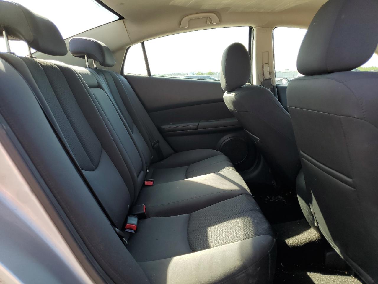 2011 Mazda 6 I VIN: 1YVHZ8BH2B5M18568 Lot: 63335695