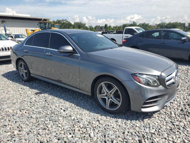  MERCEDES-BENZ E-CLASS 2018 Szary