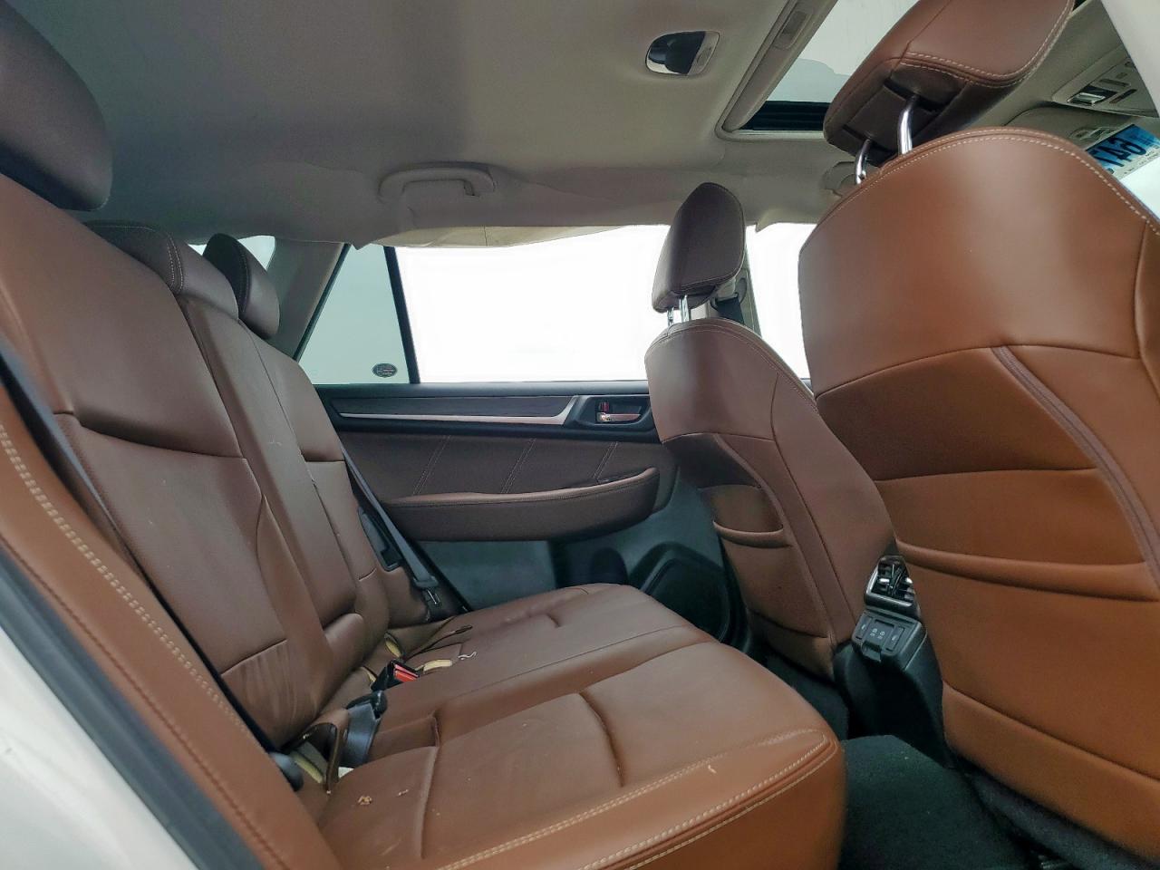 2019 Subaru Outback Touring VIN: 4S4BSATC5K3382358 Lot: 64799895