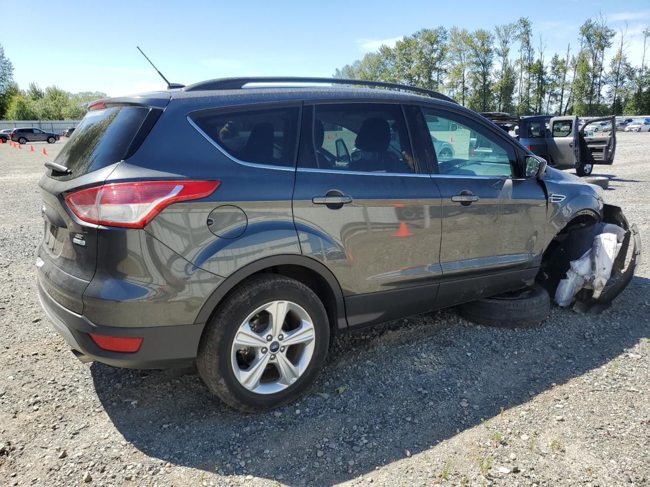 1FMCU9G93GUC00699 FORD ESCAPE 2016