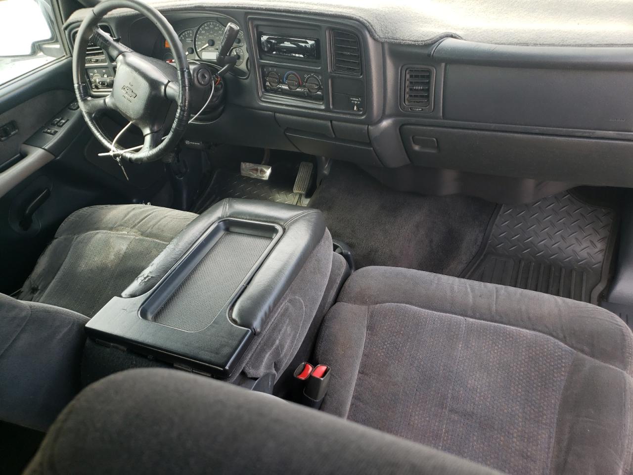 2002 Chevrolet Silverado C1500 VIN: 1GCEC19T92Z121043 Lot: 65015965