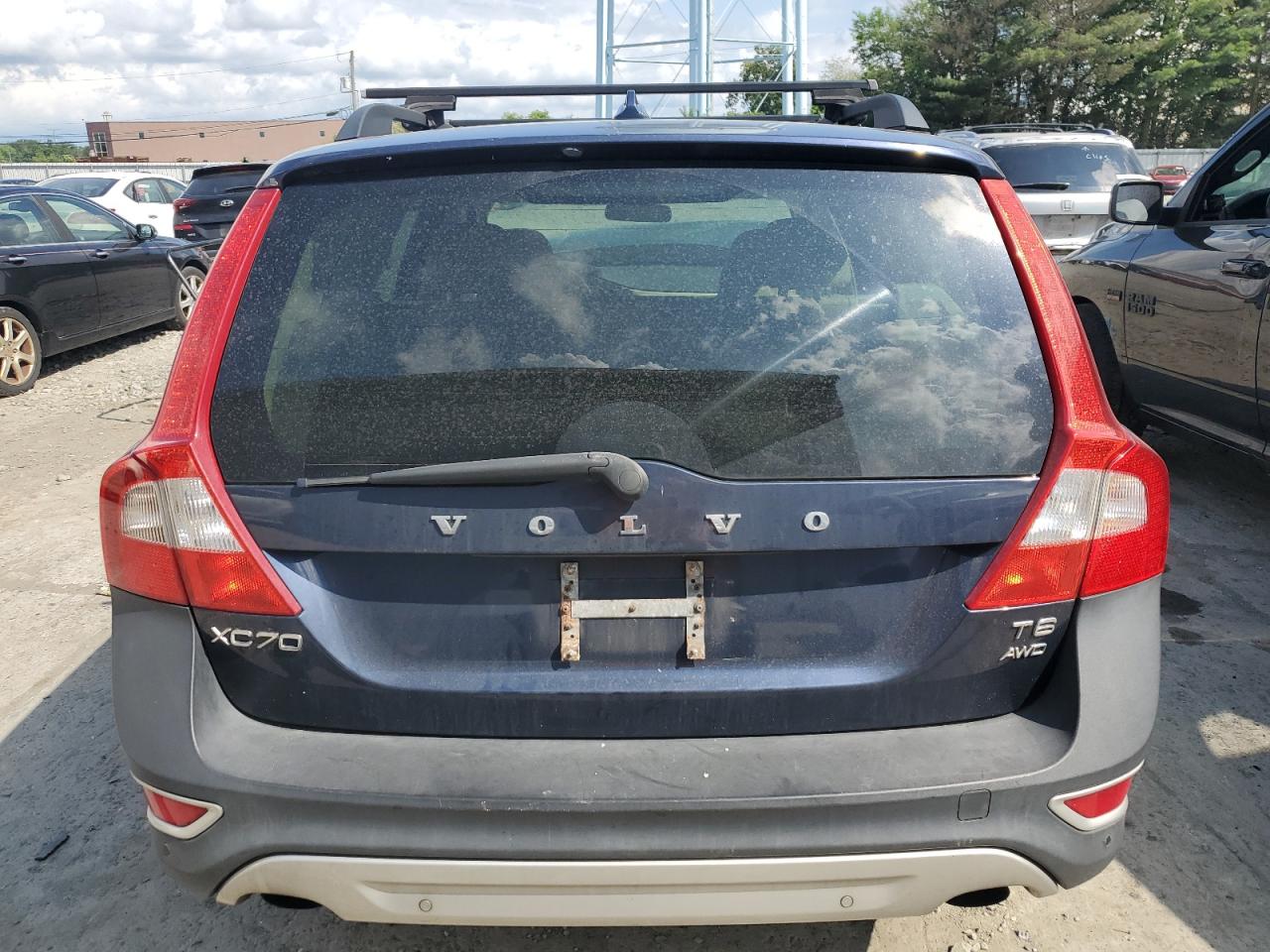2011 Volvo Xc70 T6 VIN: YV4902BZ2B1112050 Lot: 64756985
