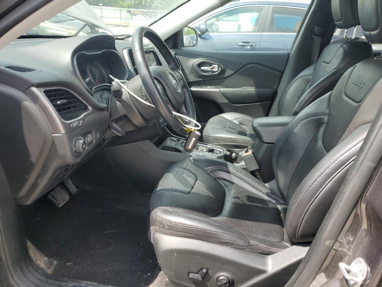 2019 Jeep Cherokee Limited VIN: 1C4PJLDX7KD332713 Lot: 65917885