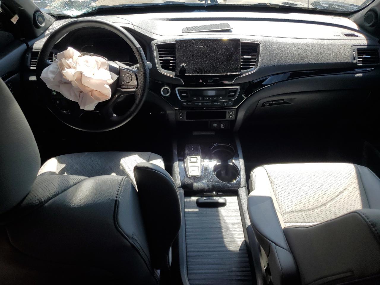 2023 Honda Passport Elite VIN: 5FNYF8H02PB017947 Lot: 63519435