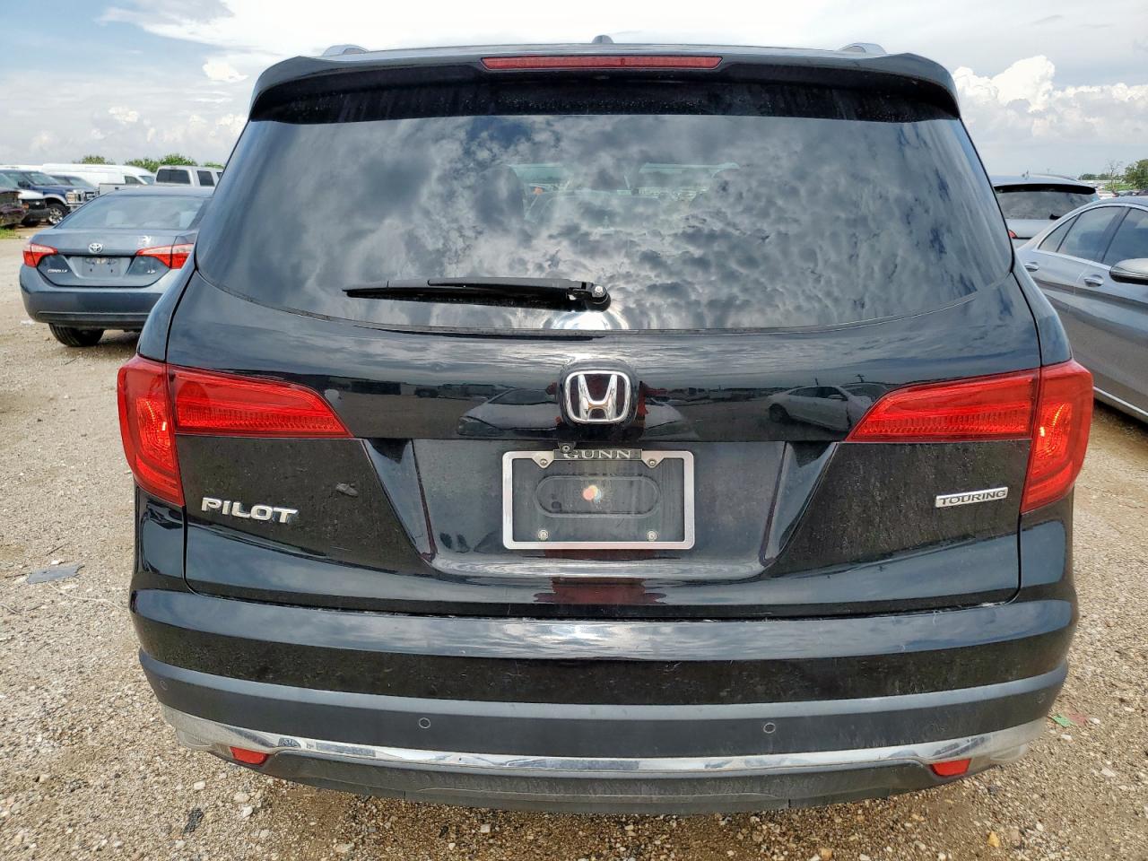 2017 Honda Pilot Touring VIN: 5FNYF5H94HB022114 Lot: 64274075