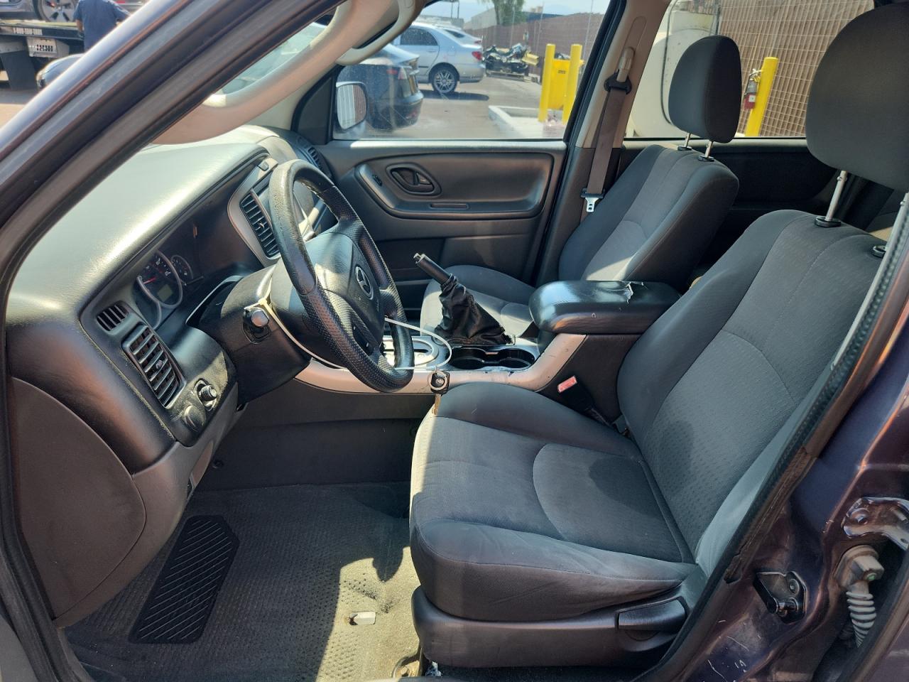 2006 Mazda Tribute I VIN: 4F2YZ02ZX6KM08944 Lot: 64904425