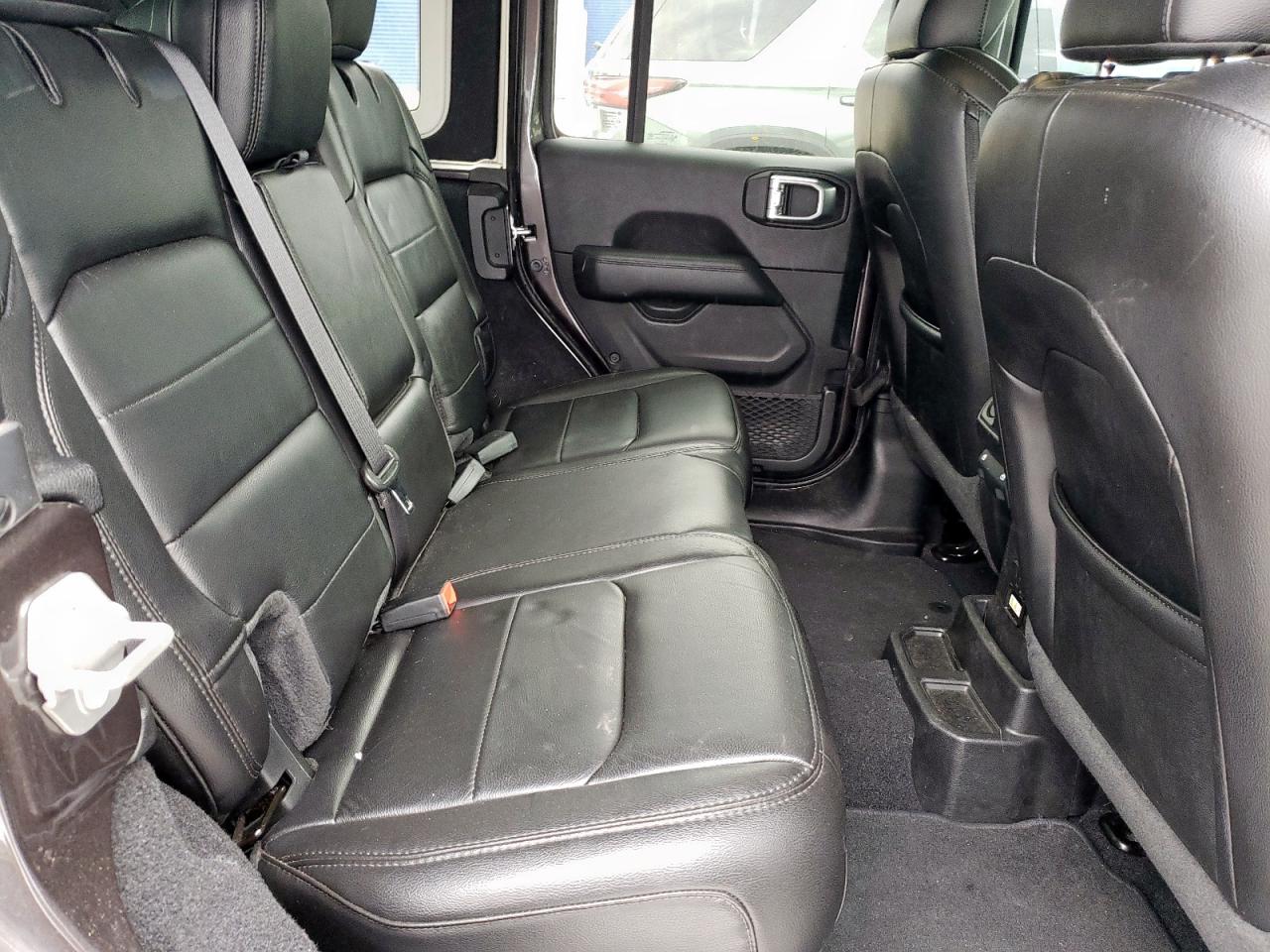 2020 Jeep Wrangler Unlimited Sahara VIN: 1C4HJXENXLW255673 Lot: 63266555