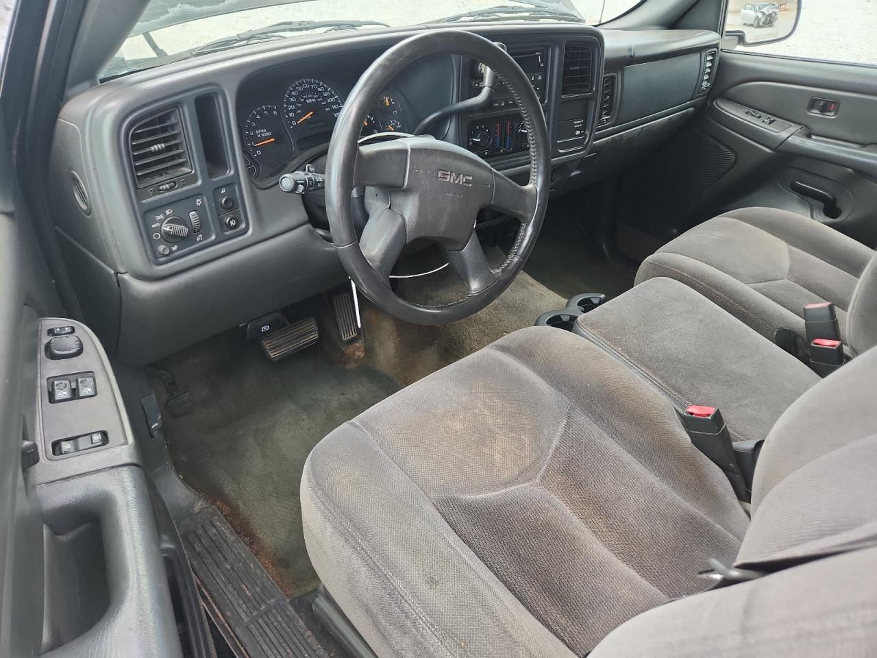 2004 GMC New Sierra C1500 VIN: 2GTEC19V741126562 Lot: 64492065