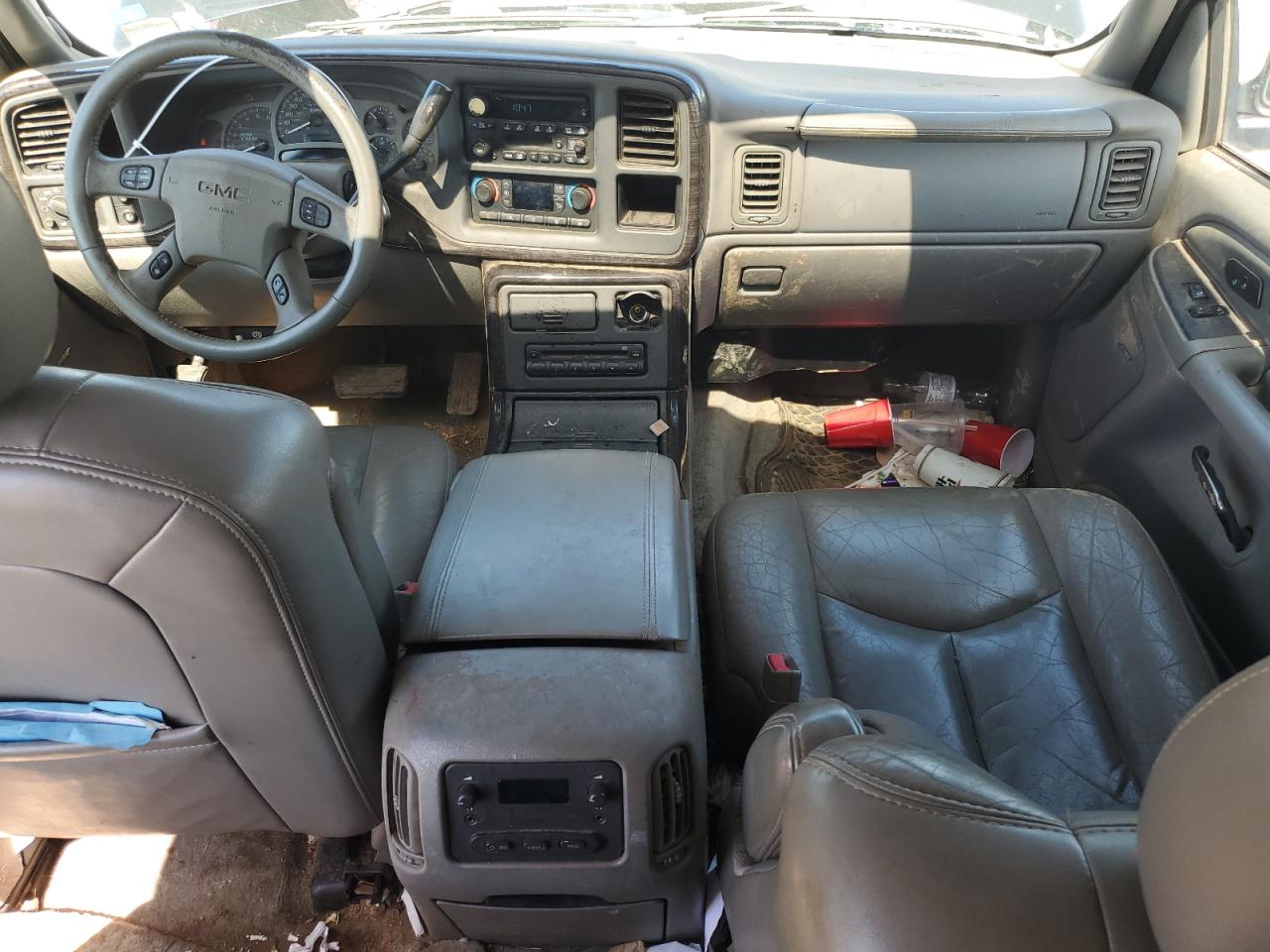2005 GMC Sierra K1500 Denali VIN: 2GTEK63N851228947 Lot: 63993275