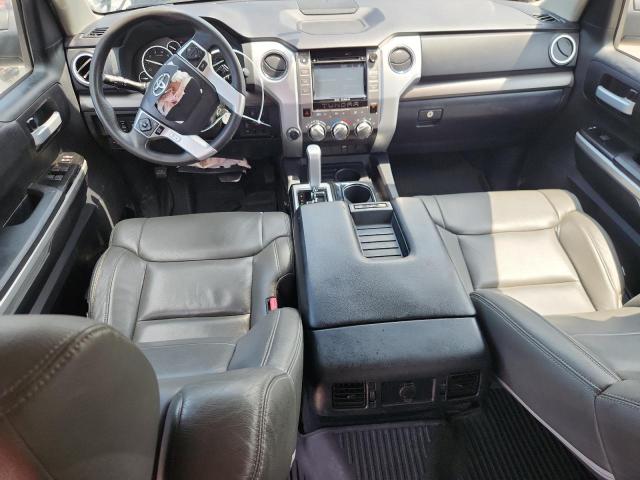 Pickups TOYOTA TUNDRA 2017 Szary