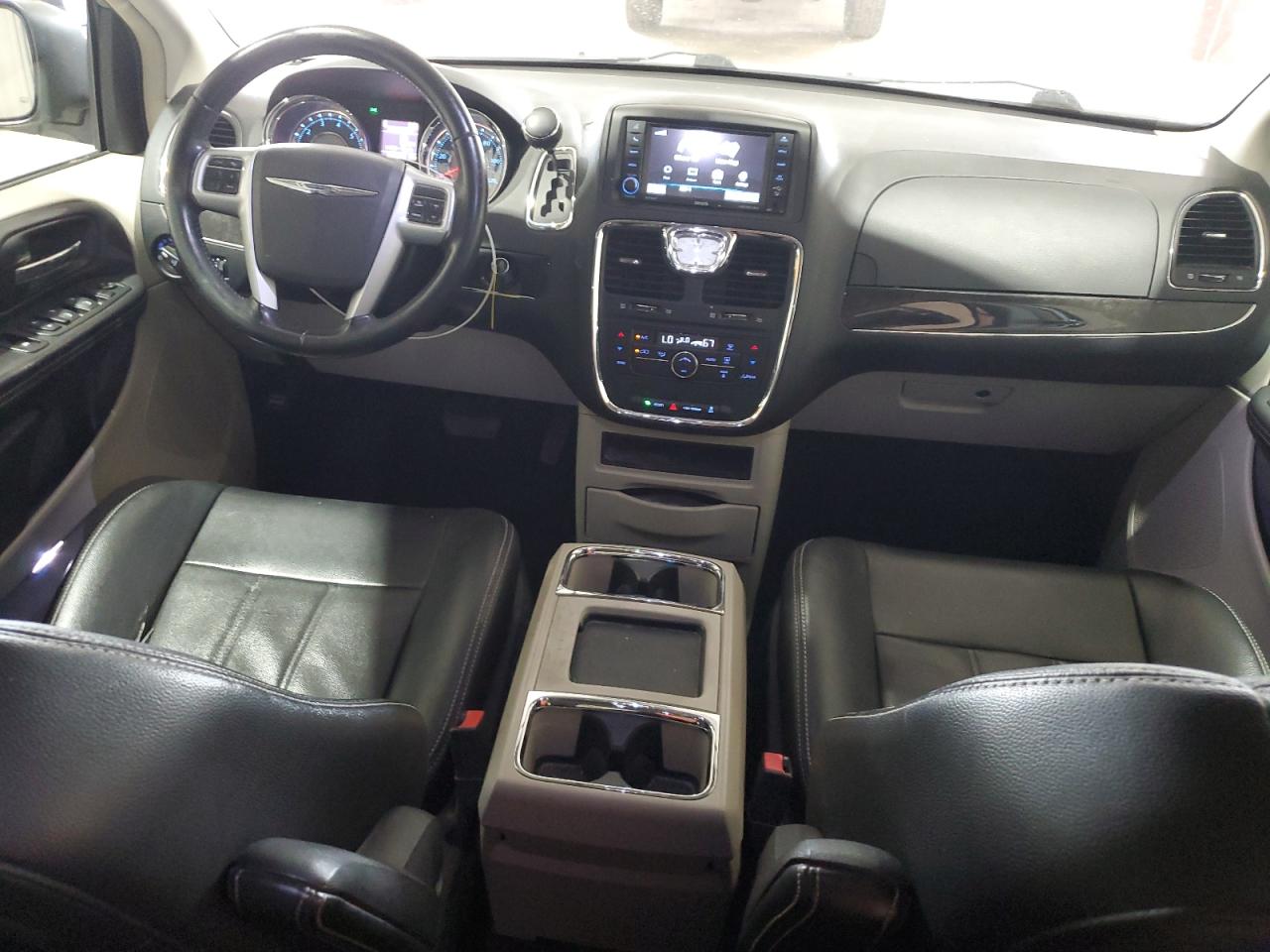 2013 Chrysler Town & Country Touring VIN: 2C4RC1BG1DR692067 Lot: 63672615