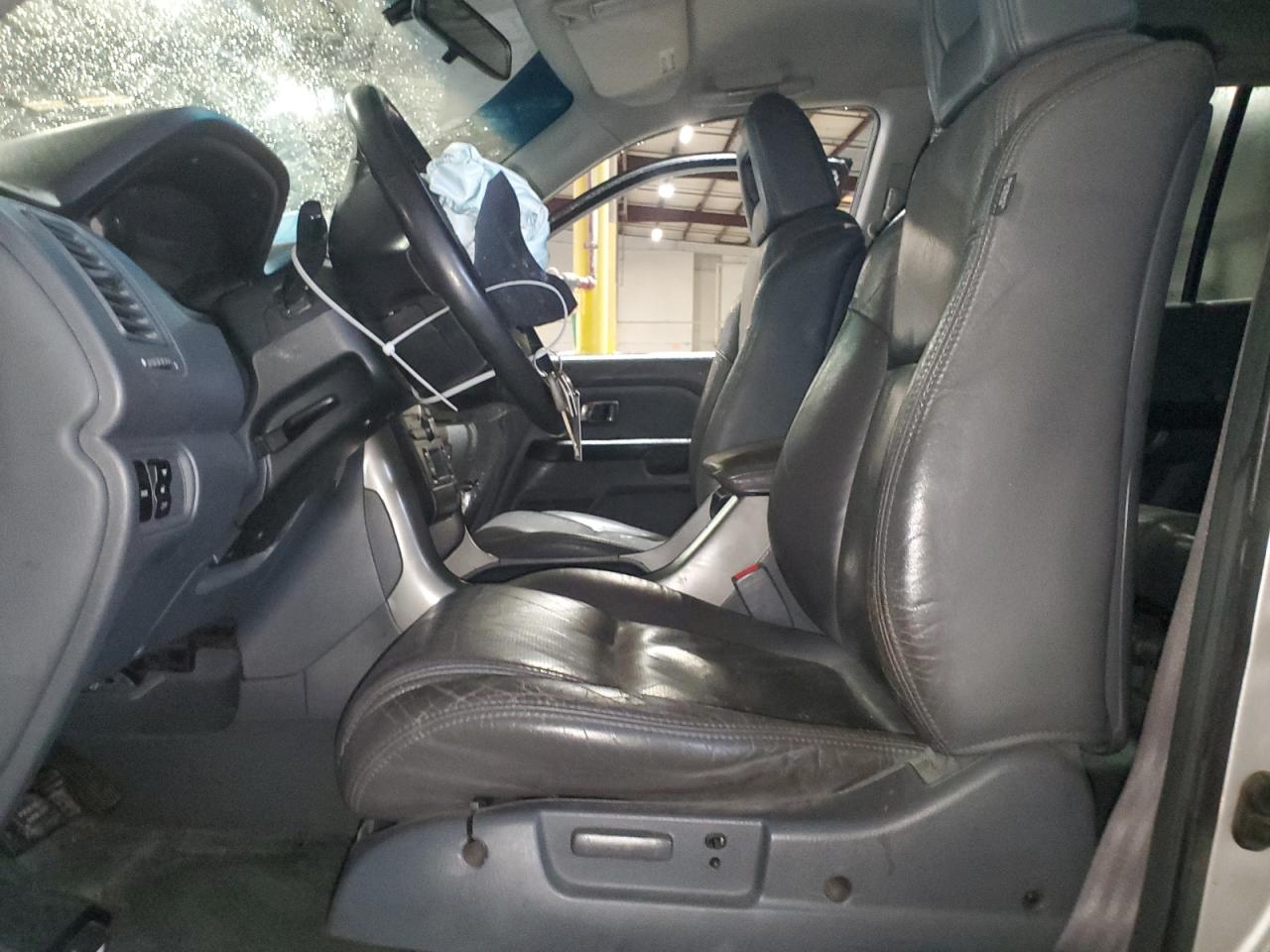 2004 Honda Pilot Exl VIN: 2HKYF18574H598376 Lot: 63823485