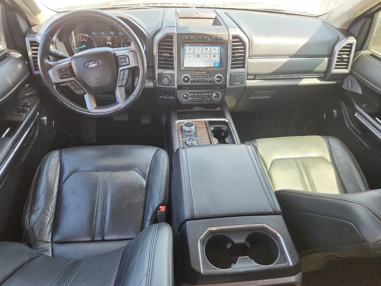 2018 Ford Expedition Max Platinum VIN: 1FMJK1MT4JEA17182 Lot: 63867865