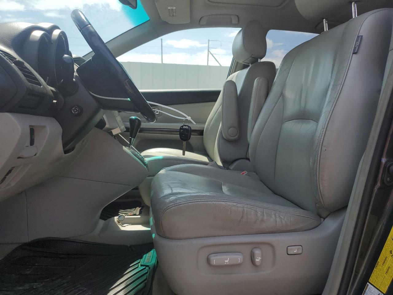 2005 Lexus Rx 330 VIN: JTJHA31U350087562 Lot: 65464055