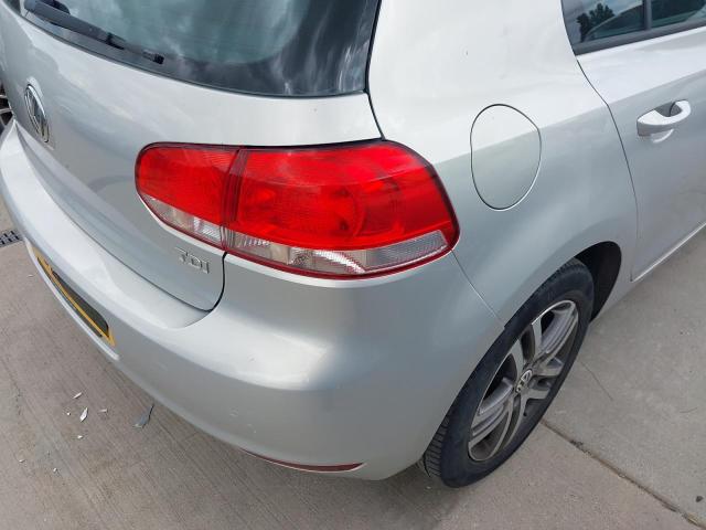 2010 VOLKSWAGEN GOLF SE TD