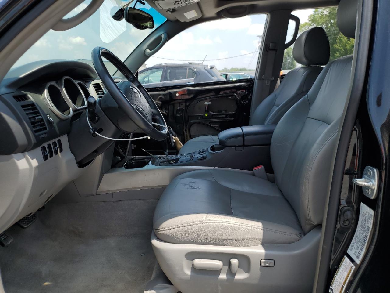 2004 Toyota 4Runner Limited VIN: JTEZU17R440019870 Lot: 63640925