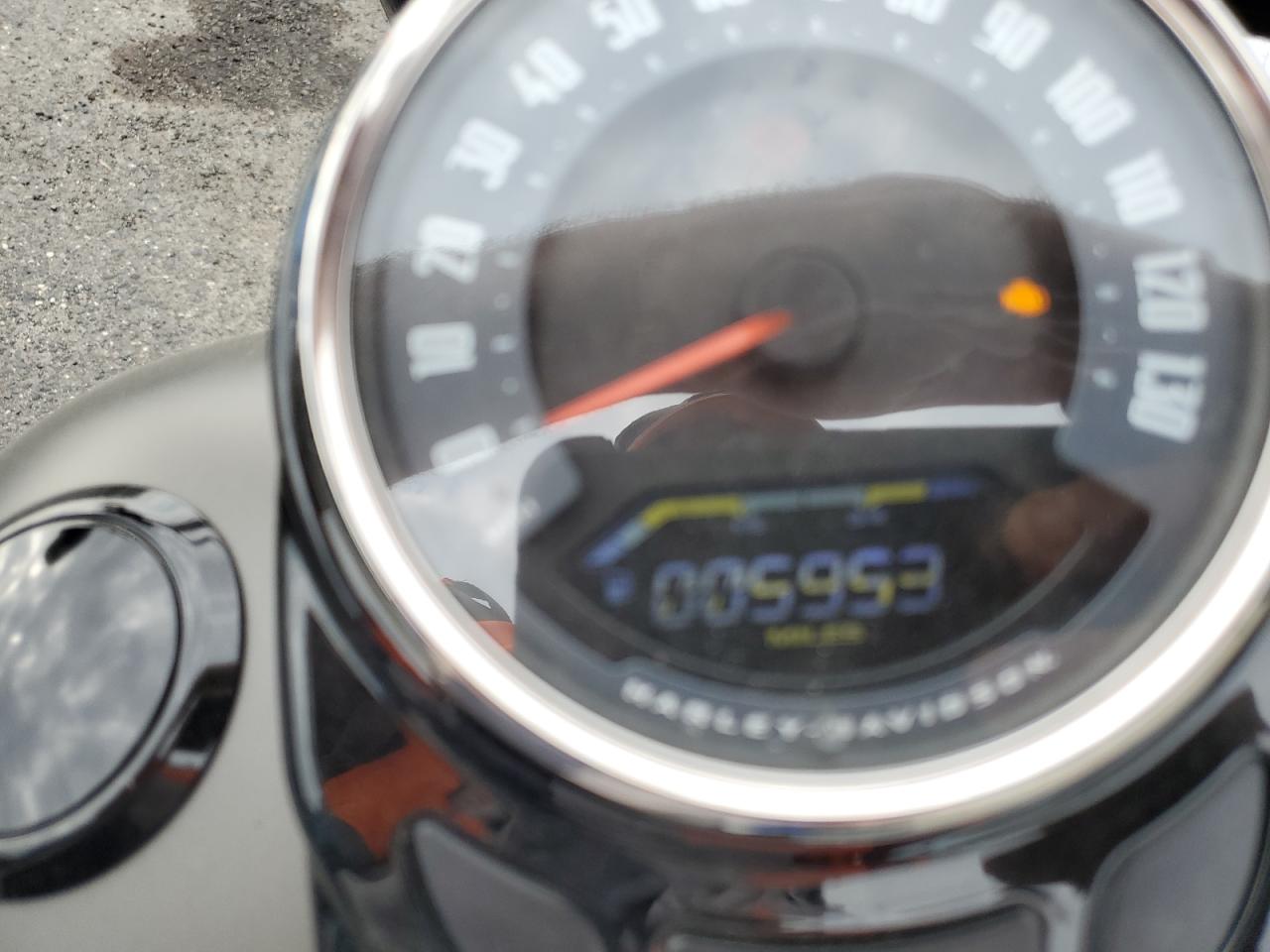 2018 Harley-Davidson Flsl Softail Slim VIN: 1HD1YDJ14JC023565 Lot: 64329795