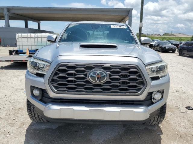  TOYOTA TACOMA 2021 Серебристый