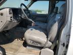 1998 GMC SUBURBAN K2500   à vendre chez Copart CA - ANTELOPE