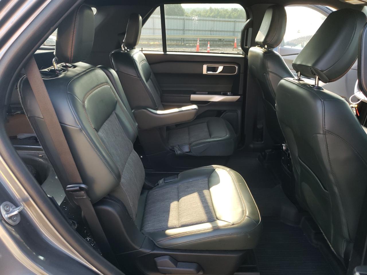 2022 Ford Explorer Timberline VIN: 1FMSK8JH0NGB35589 Lot: 63413055