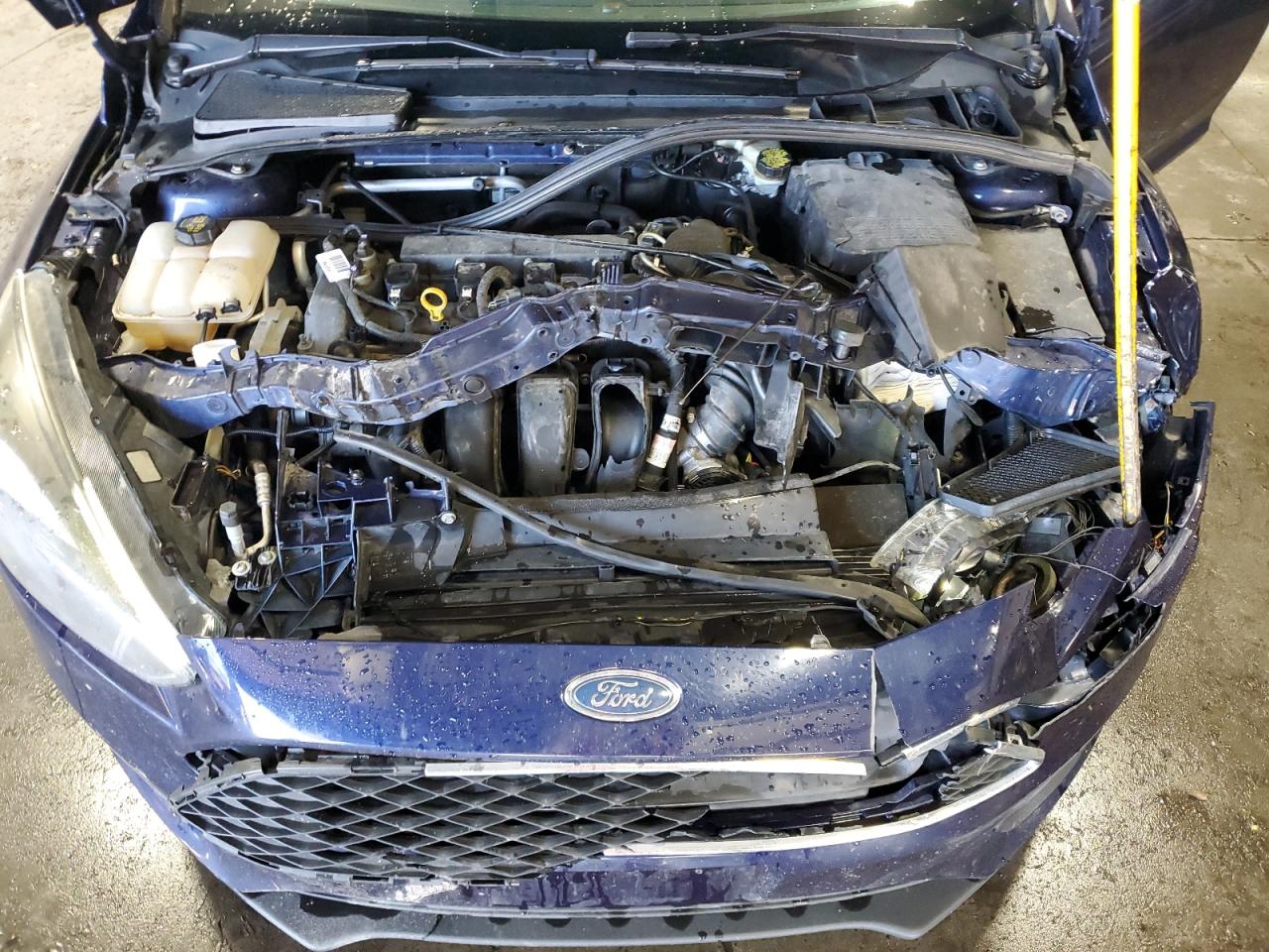 2016 Ford Focus Se VIN: 1FADP3F20GL301552 Lot: 64629965