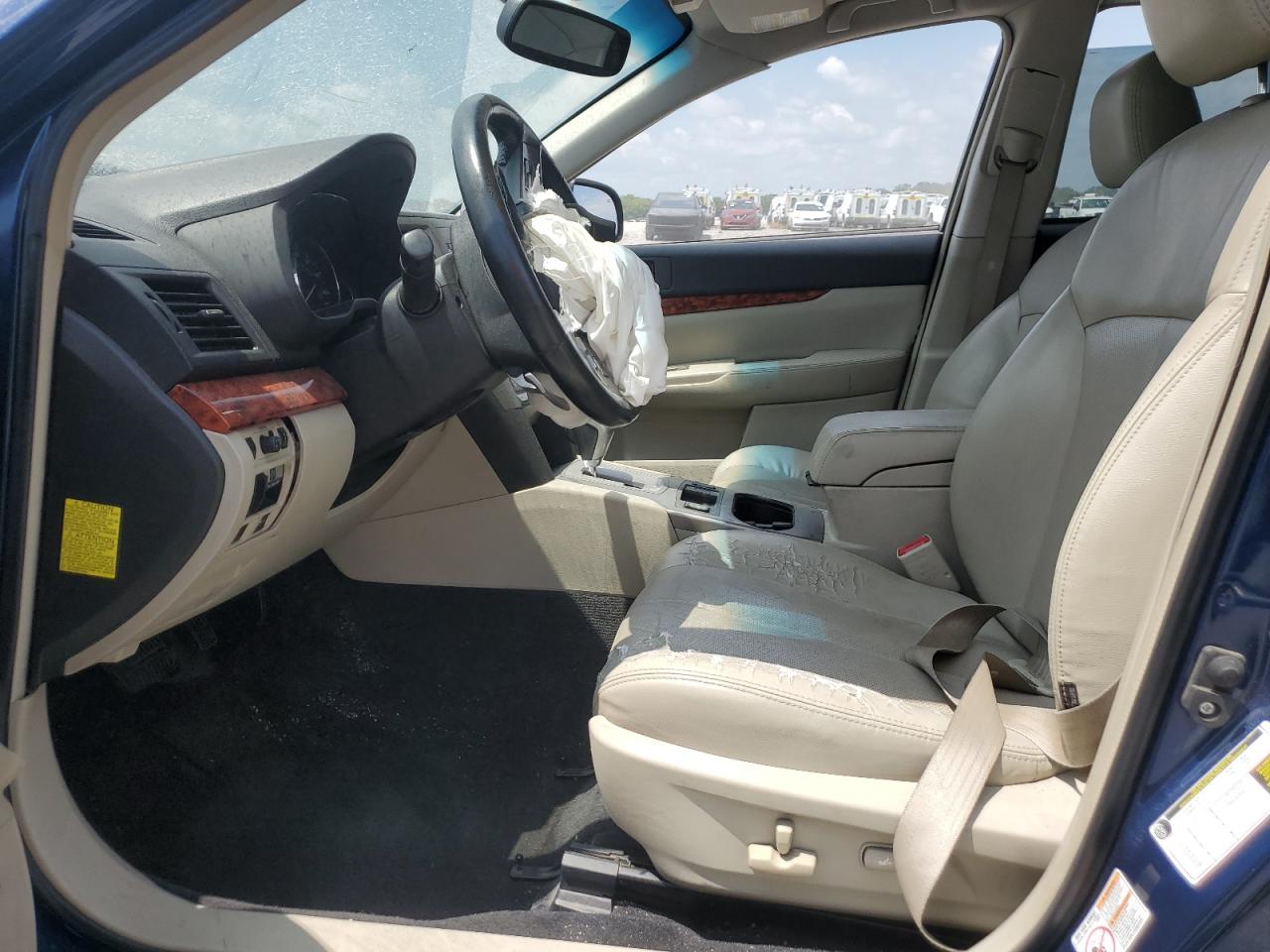 2011 Subaru Outback 2.5I Limited VIN: 4S4BRBKCXB3329836 Lot: 66513875