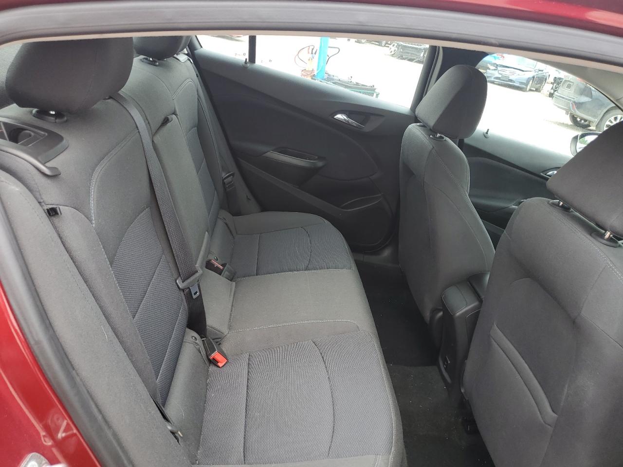 2018 Chevrolet Cruze Lt VIN: 1G1BE5SM5J7137055 Lot: 65122965