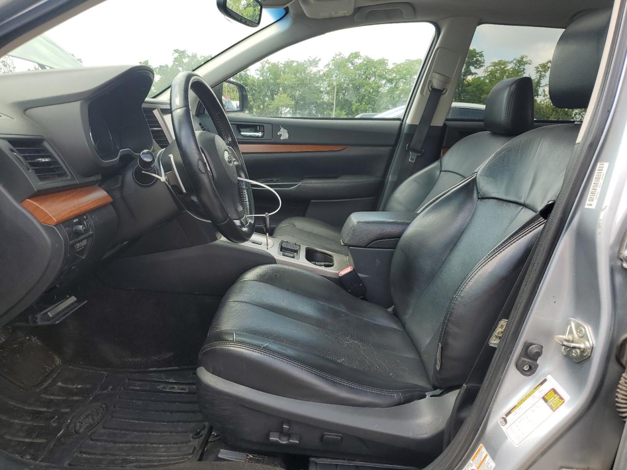 2013 Subaru Outback 2.5I Limited VIN: 4S4BRCPC9D3268125 Lot: 64273415