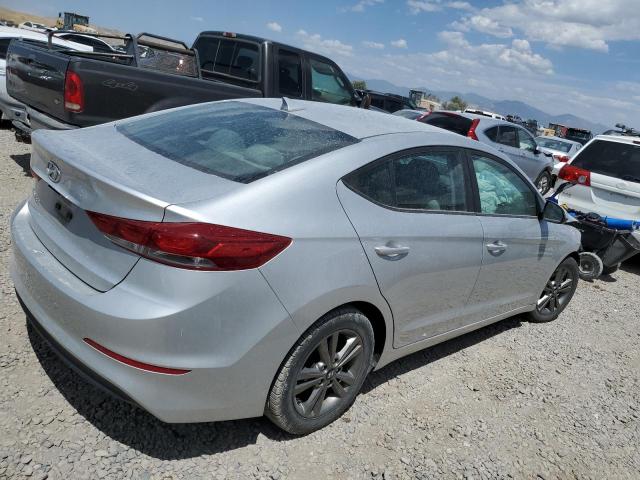  HYUNDAI ELANTRA 2017 Srebrny