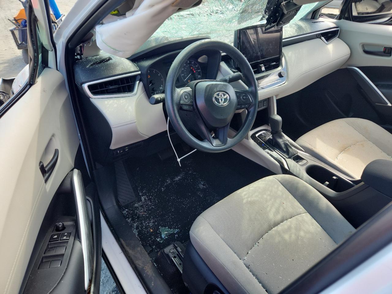 2025 Toyota Corolla Cross L VIN: 7MUAAAAG9SV120825 Lot: 64267685