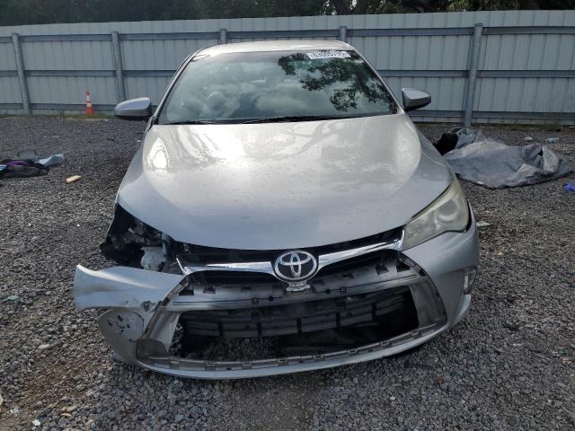  TOYOTA CAMRY 2016 Silver