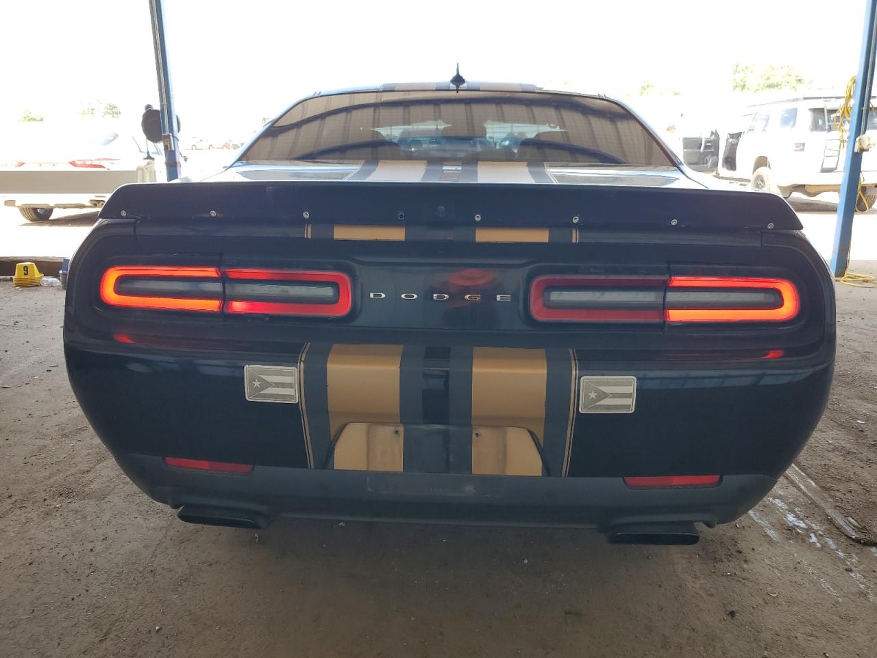 2016 Dodge Challenger Srt Hellcat VIN: 2C3CDZC96GH249302 Lot: 63492455