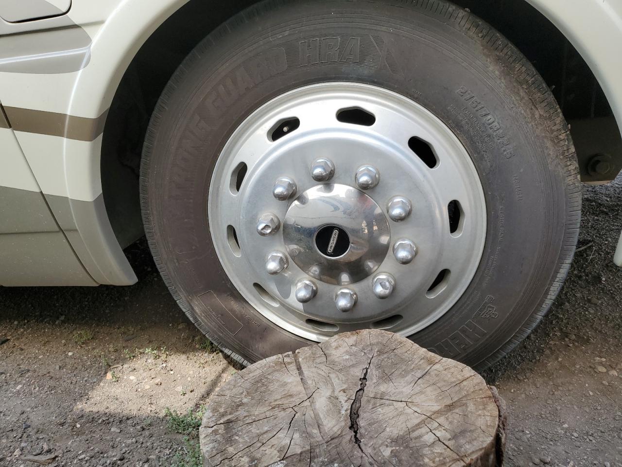 2007 Freightliner Chassis X Line Motor Home VIN: 4UZAB2DC06CX49687 Lot: 63687295