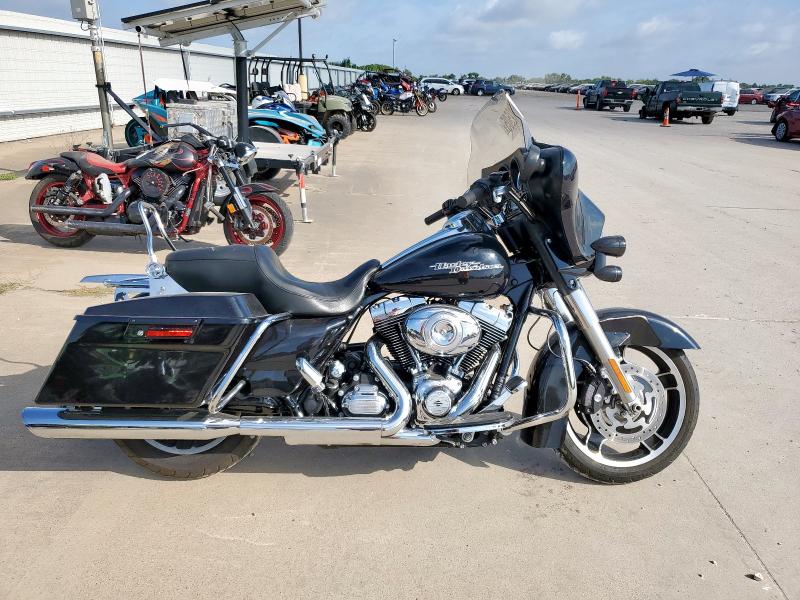 2013 HARLEY-DAVIDSON FLHX STREET GLIDE  