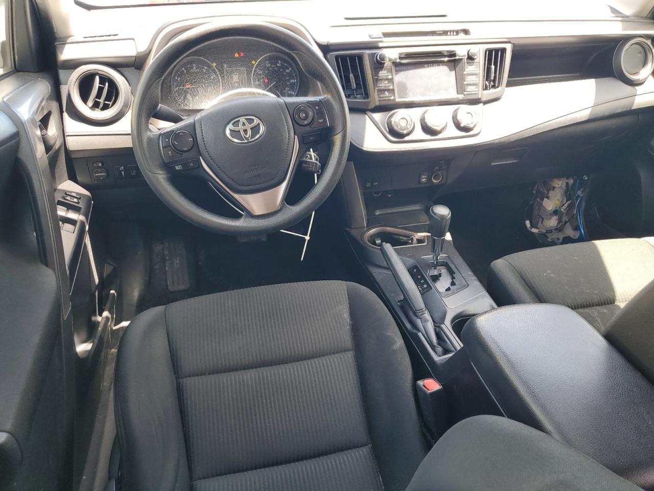 2017 Toyota Rav4 Le VIN: JTMZFREV0HD106421 Lot: 63456275
