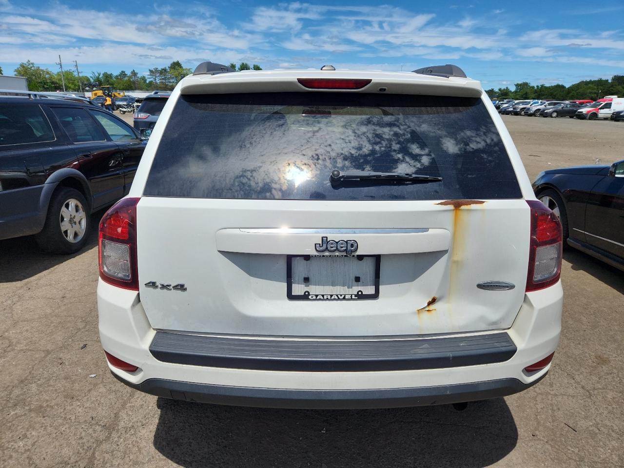 2015 Jeep Compass Latitude VIN: 1C4NJDEB7FD177201 Lot: 64934955