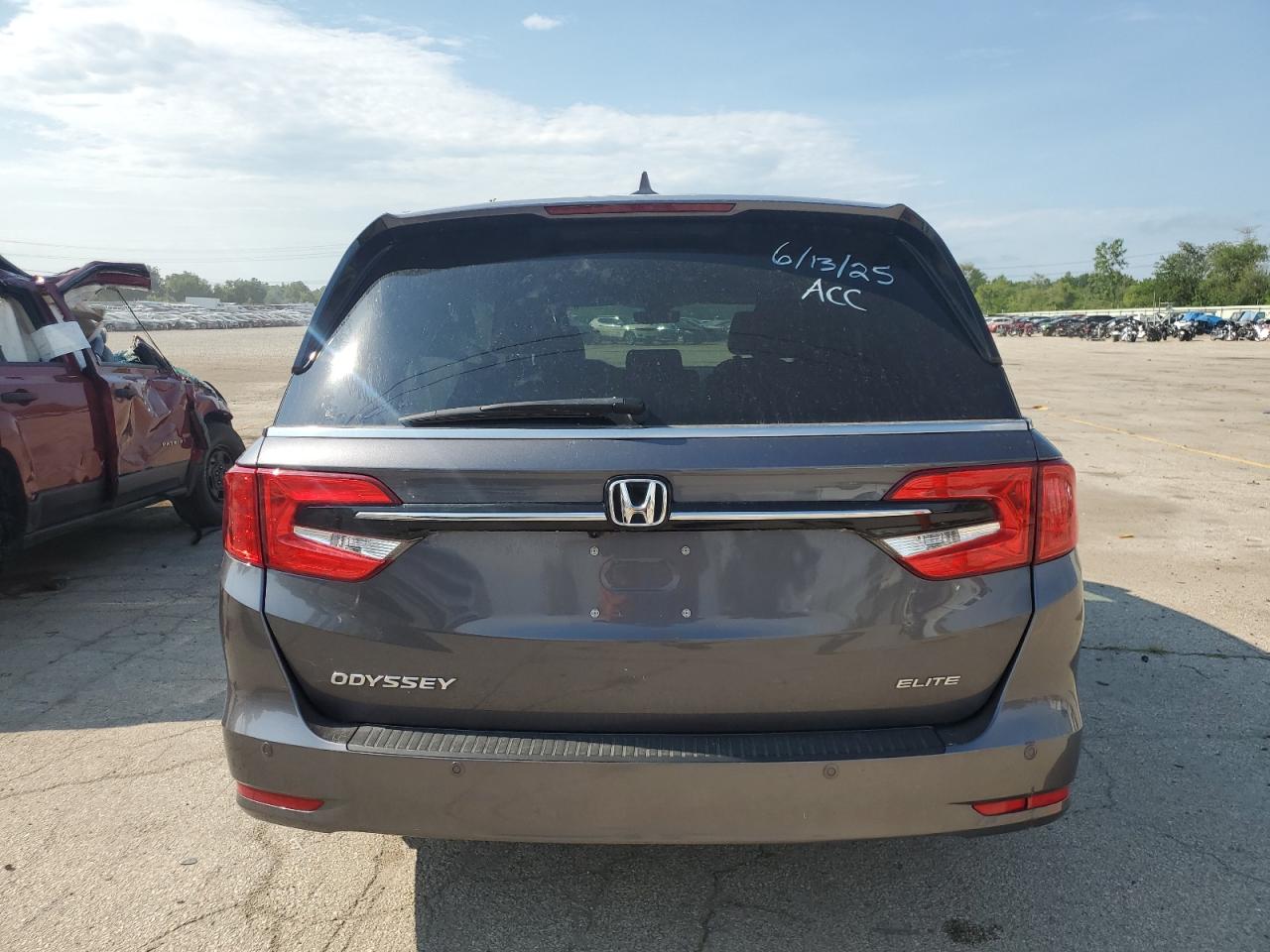 2024 Honda Odyssey Elite VIN: 5FNRL6H97RB004761 Lot: 65289605