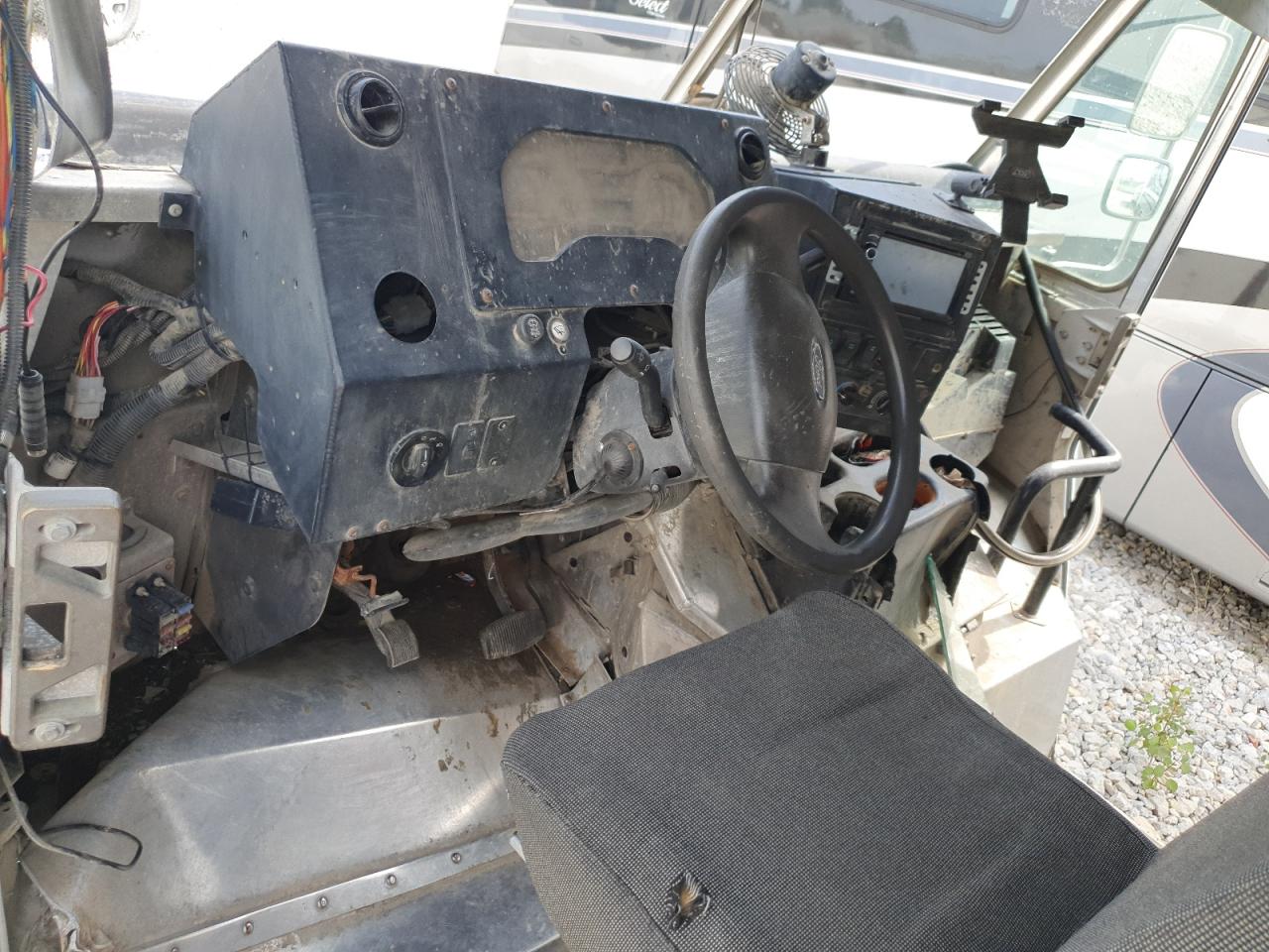 2019 Ford Econoline E450 Super Duty Commercial Stripped Chassis VIN: 1FC3E4K6XKDC57265 Lot: 65808255