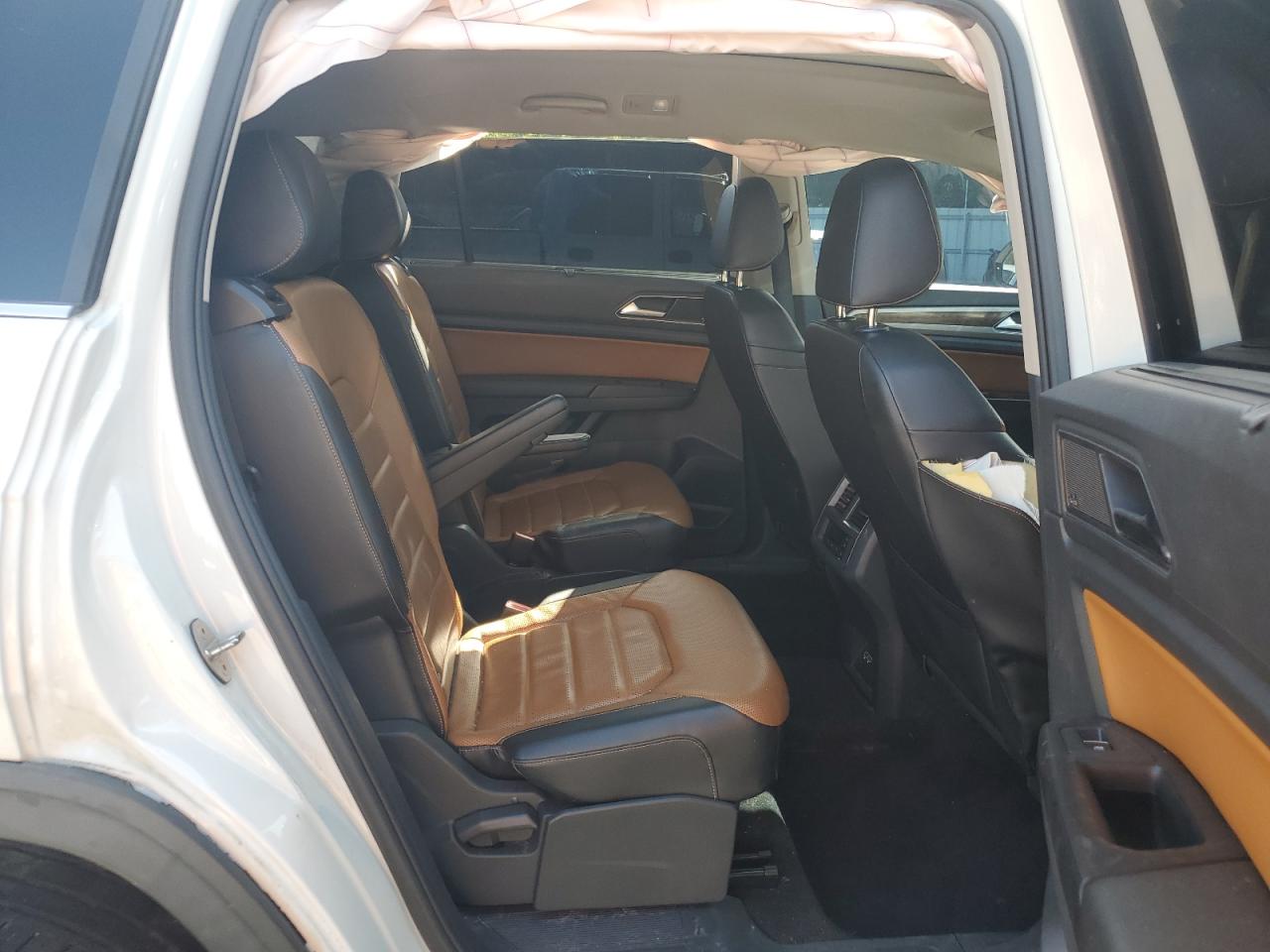2019 Volkswagen Atlas Sel Premium VIN: 1V2NR2CA5KC611959 Lot: 63460735