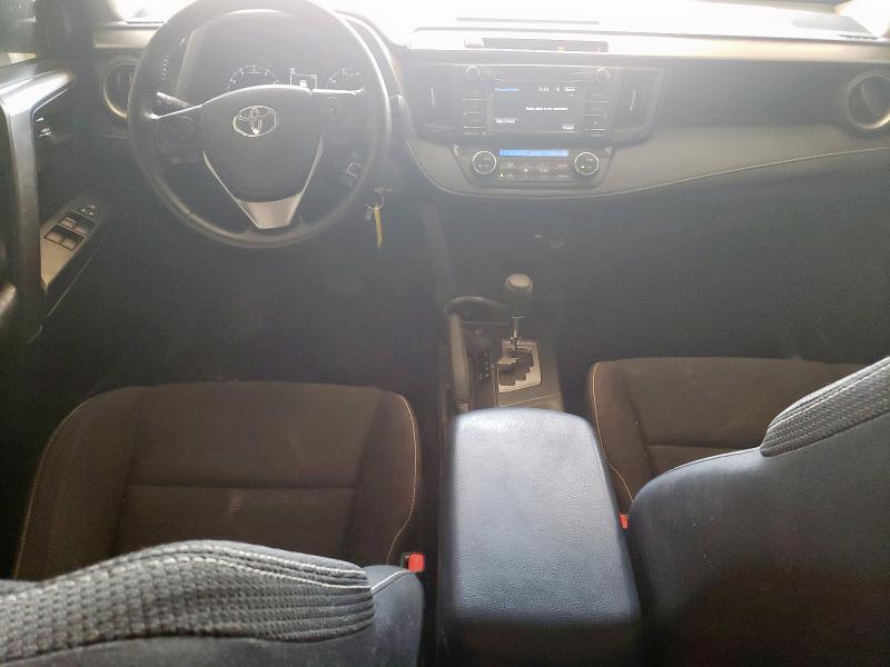 Паркетники TOYOTA RAV4 2017 Серый