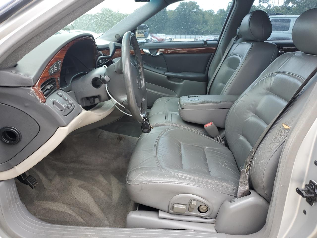 2002 Cadillac Deville VIN: 1G6KD54Y42U296424 Lot: 62696505