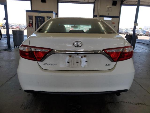  TOYOTA CAMRY 2016 Biały