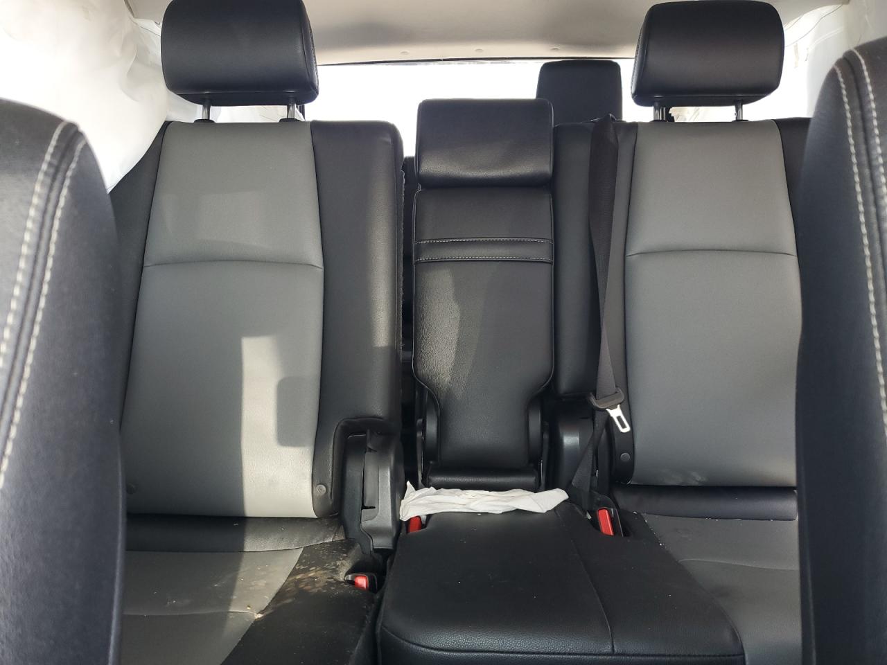 2018 Toyota 4Runner Sr5/Sr5 Premium VIN: JTEBU5JRXJ5603738 Lot: 65630905