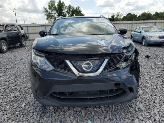  NISSAN ROGUE 2018 Czarny