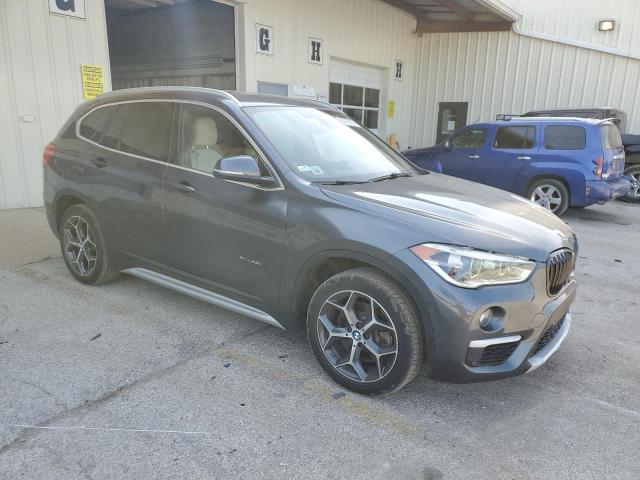 Parquets BMW X1 2017 Szary