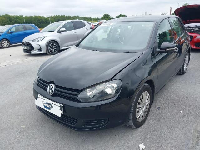 VOLKSWAGEN GOLF S TDI 2010