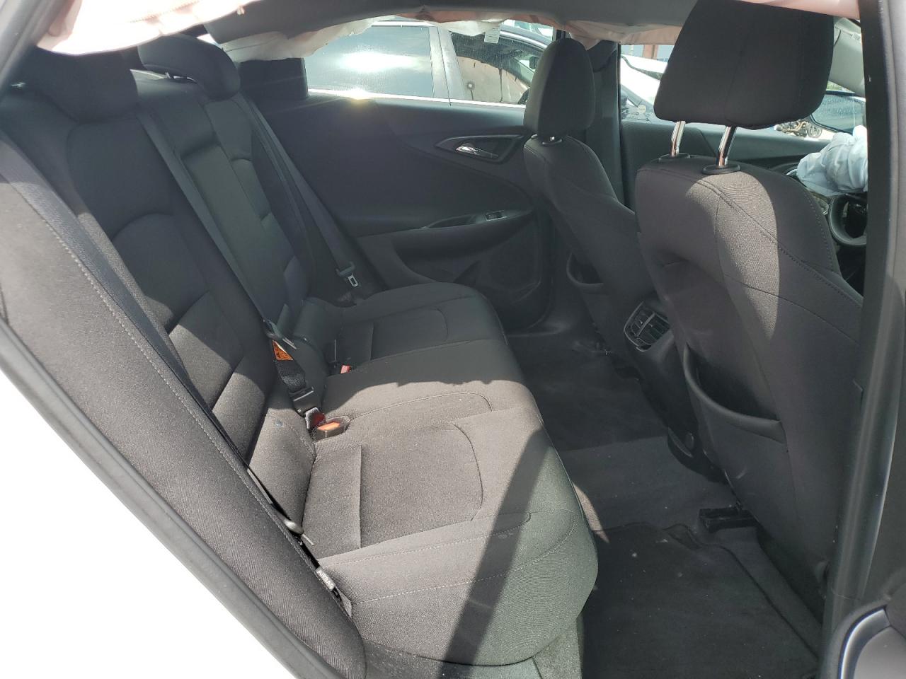 2019 Chevrolet Malibu Lt VIN: 1G1ZD5ST4KF108632 Lot: 64735865