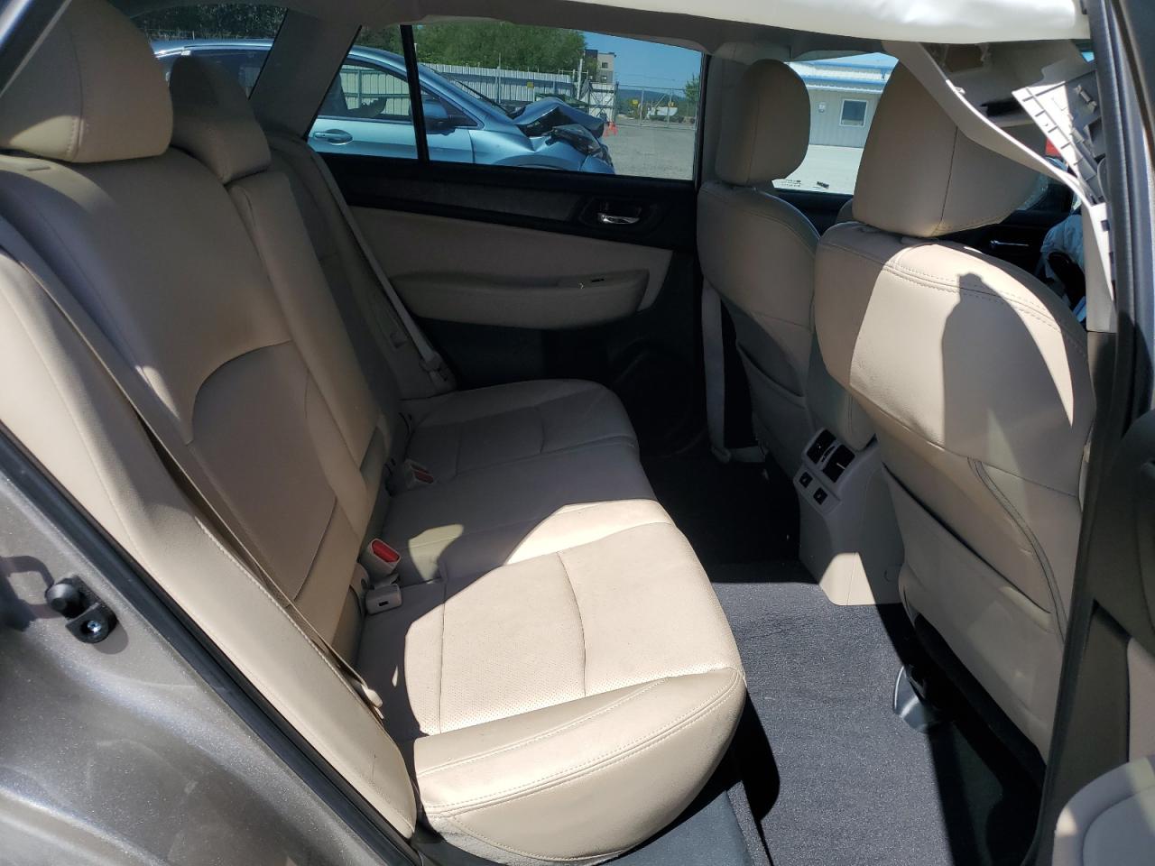 2015 Subaru Outback 2.5I Limited VIN: 4S4BSBLC3F3350830 Lot: 64336625